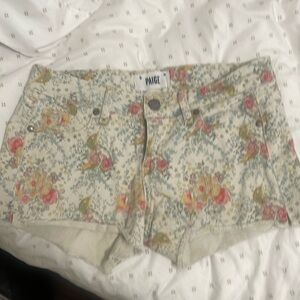 Paige Floral shorts Size 25